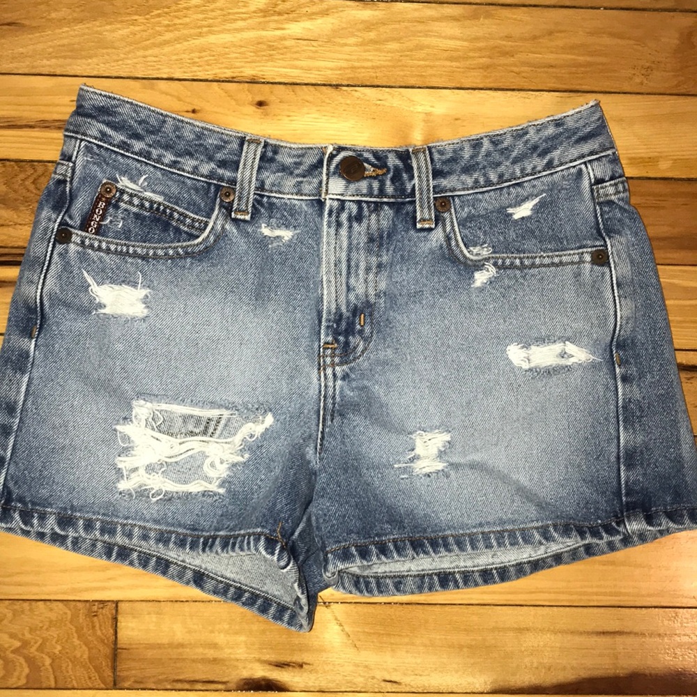 Distressed destroyed jean denim bongo shorts 5